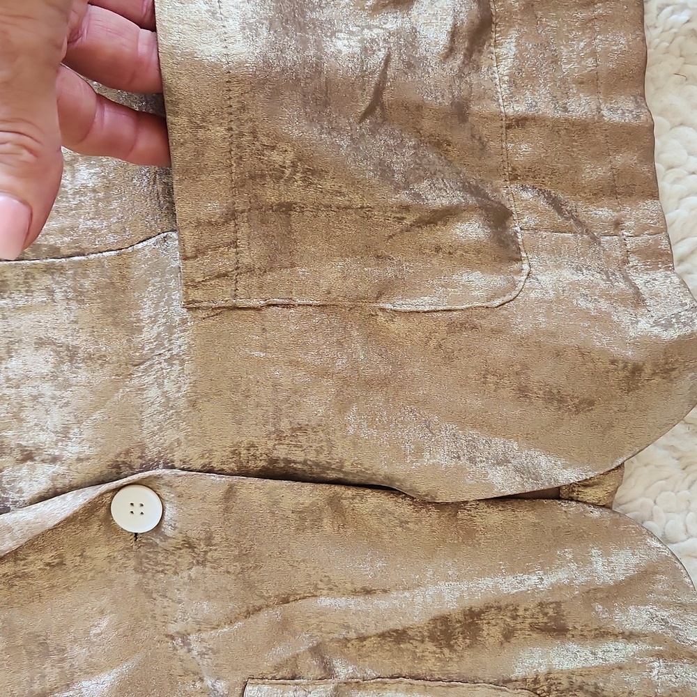 NWOT..Gold Blazer - Picture 8 of 9